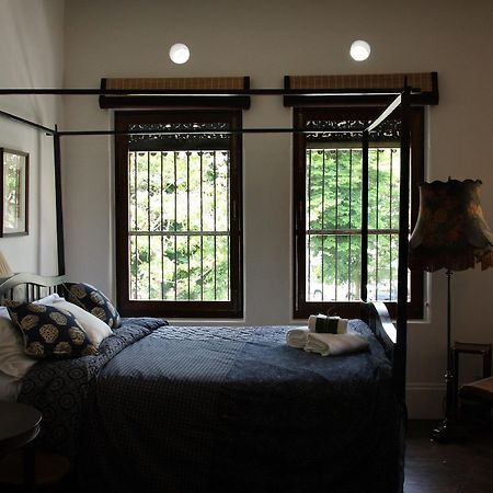 The Bhuthorn Bed & Breakfast Bangkok Extérieur photo